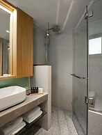 Eco Green Residences & Suites