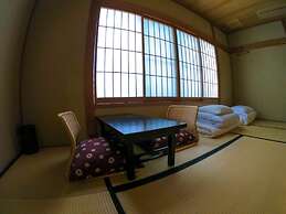 Miyagawacho Hanakanzashi- Hostel