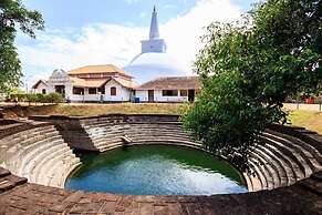 Sigiriya Kingdom Gate Hotel