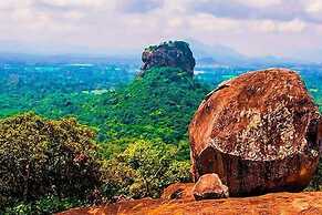 Sigiriya Kingdom Gate Hotel