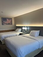 Hallmarc Inn & Suites of West Memphis