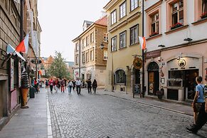 Old Town Market Place Penthouse