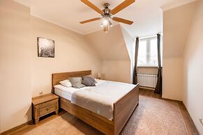 Old Town Market Place Penthouse