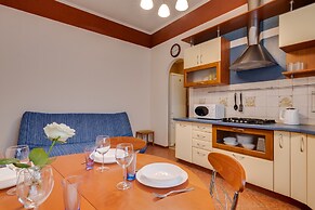 Heart of the City Apart. L11