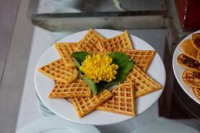 Airport Hotel Hanoi Convenient & Friendly