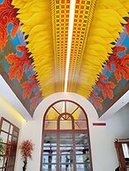 Hotel Apex International