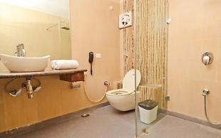 Hotel Apex International