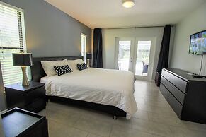 Vacation Home With A Stunning View - 870 3 Bedroom Home by RedAwning