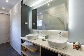 Marcius Luxury Apartment