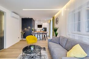 Marcius Luxury Apartment