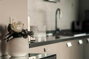 Sunset Penthouse Apartment with Hot Tub