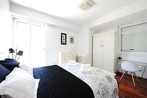 Sunset Penthouse Apartment with Hot Tub