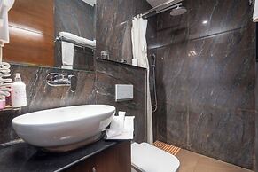 DLS Hotels on the Ganges