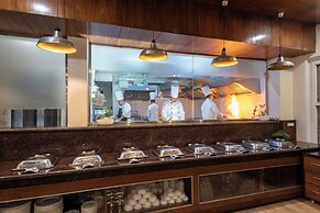 DLS Hotels on the Ganges