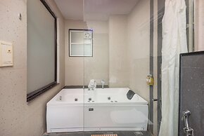 DLS Hotels on the Ganges