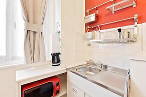 Cosy Nest Isola District Heart