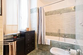 Cosy Nest Isola District Heart