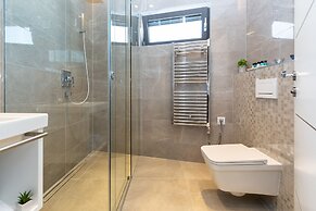 Shell Luxury Residences