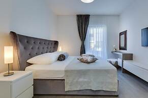 Shell Luxury Residences