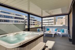 Shell Luxury Residences