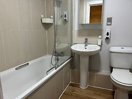 Westciti Chatsworth Road Apartments