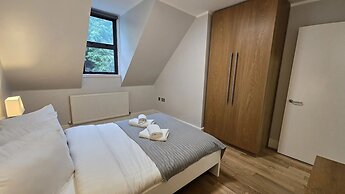 Westciti Chatsworth Road Apartments