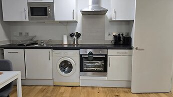 Westciti Chatsworth Road Apartments