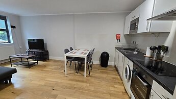 Westciti Chatsworth Road Apartments