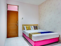 SPOT ON 2214 Wisma Jampea