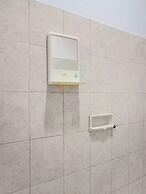 SPOT ON 2214 Wisma Jampea