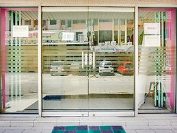 SPOT ON 2214 Wisma Jampea