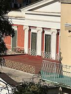 Carafa's Central Apartments