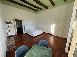 Carafa's Central Apartments