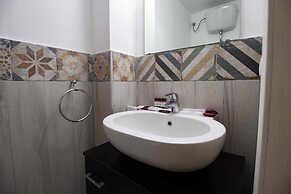 Carafa's Central Apartments