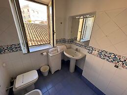 Carafa's Central Apartments