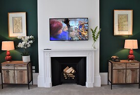 Frederick Place Your Apartment