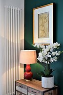 Frederick Place Your Apartment