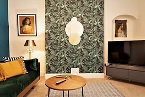 Frederick Place Your Apartment