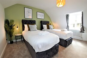 Frederick Place Your Apartment