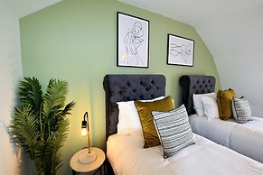 Frederick Place Your Apartment