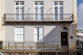 Frederick Place Your Apartment