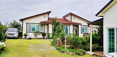 Casa Linda Pension-Acommodation