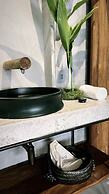 Paru Boutique Hotel