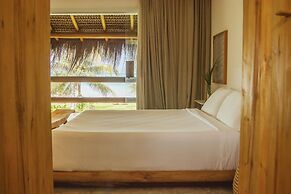 Paru Boutique Hotel