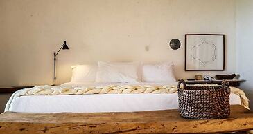Paru Boutique Hotel