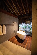 Paru Boutique Hotel