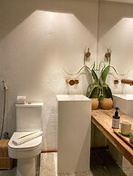 Paru Boutique Hotel