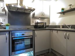 Tudors eSuites Birmingham Canalside Apartments