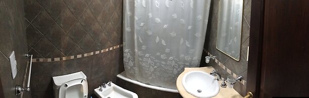 Beautiful House 2 to 9 People