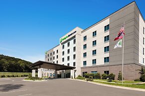 Holiday Inn Express And Suites Dalton - Walnut Ave by IHG